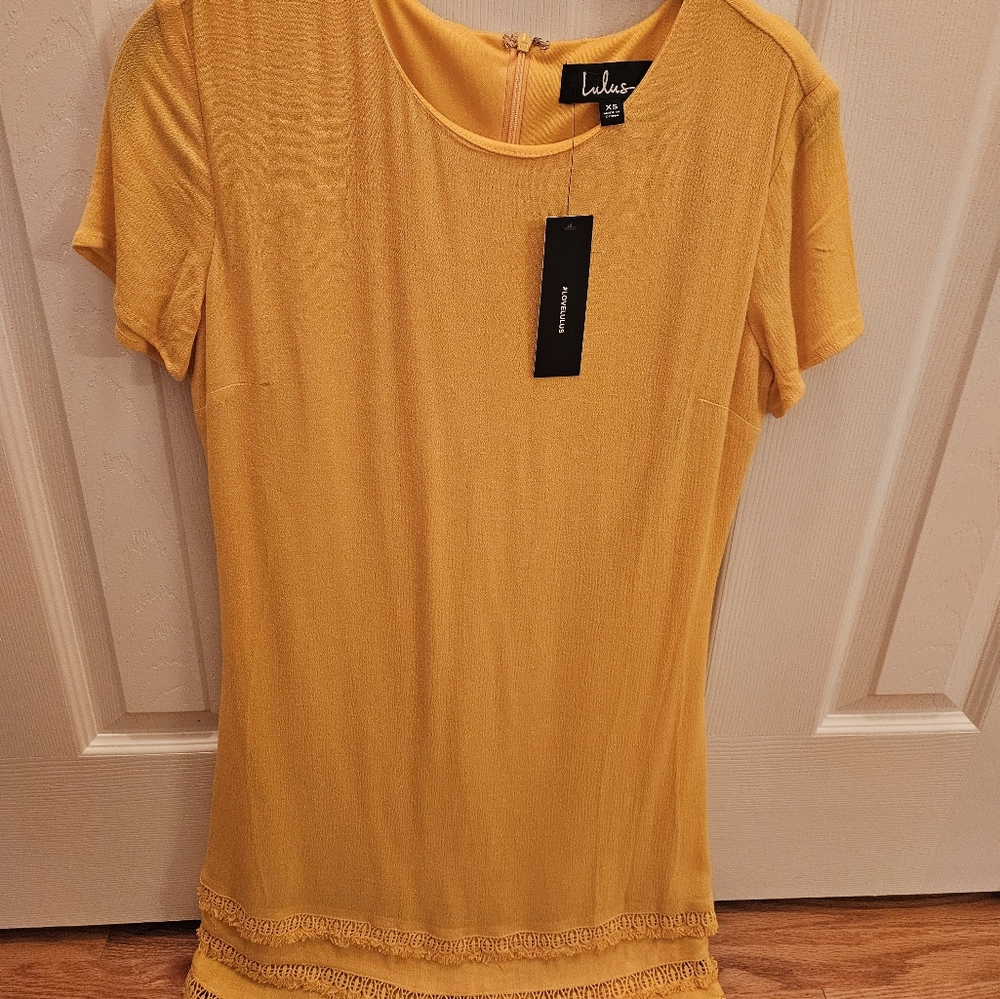 Lulus yellow mini dress.  Size XS